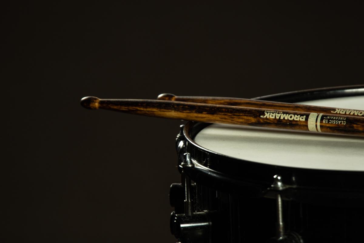 acoustic drum vs electronic drum