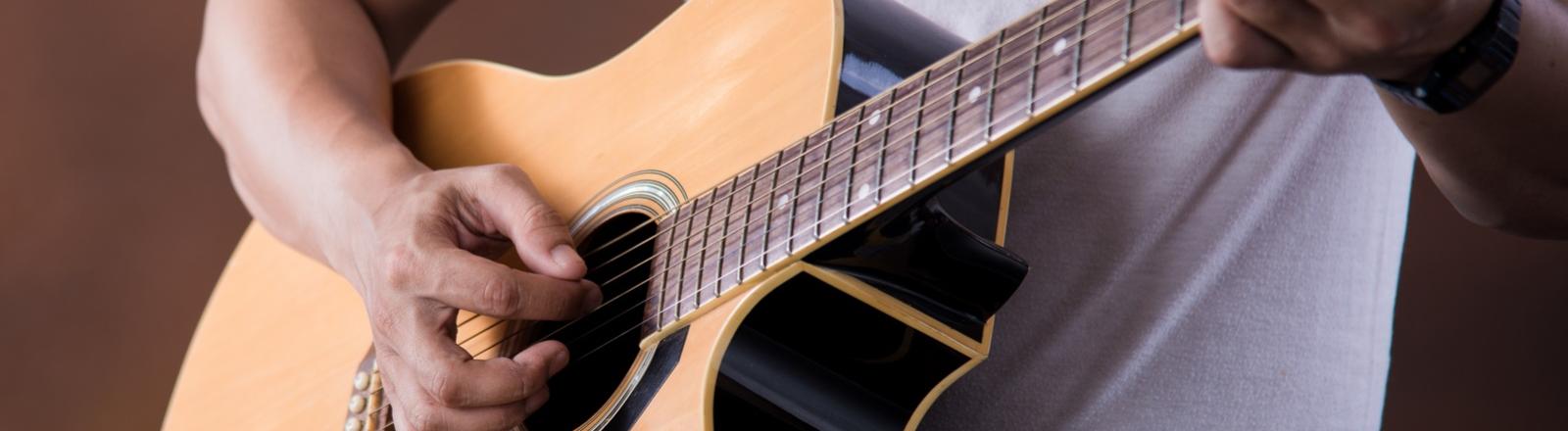 Cour de Guitare lausanne Cour de Guitare lausanne