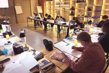 Trouver Son Style : Guide Complet des Cours de Dessin, Peinture et Manga pour Révéler Votre Identité